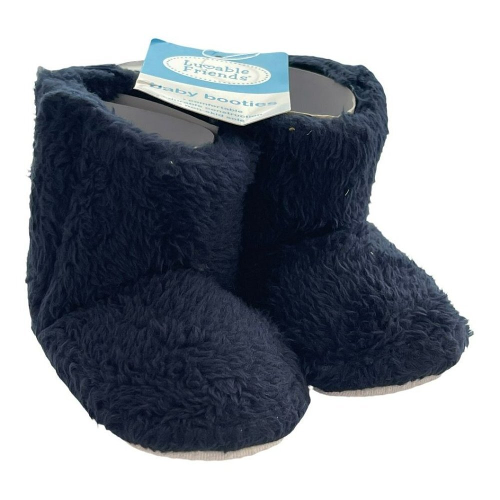 Luvable Friends Baby Booties New Size 6 to 12 months